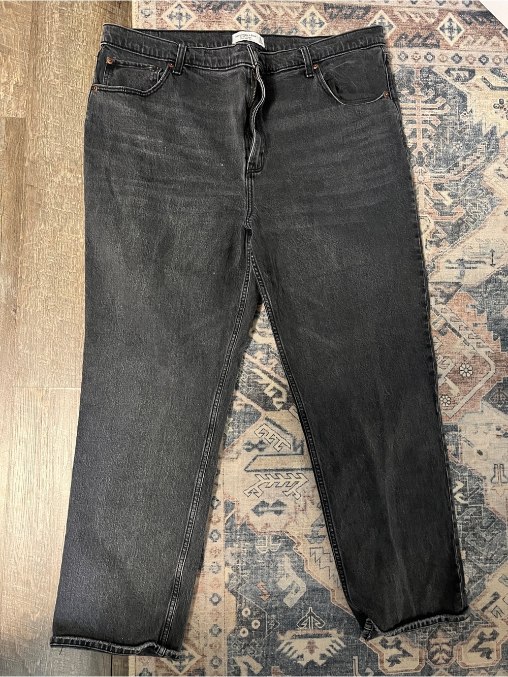 Abercrombie & Fitch Straight Leg Jeans in Washed Black
